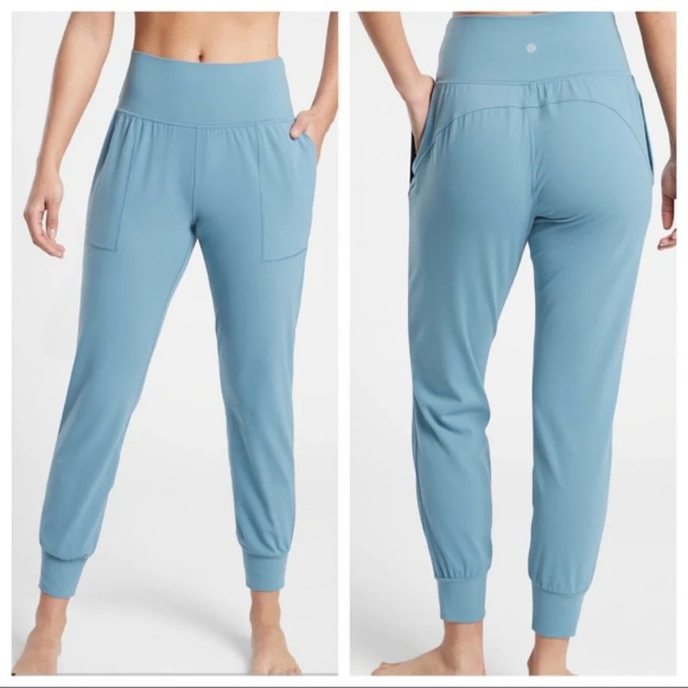 New Athleta Salutation Jogger Pant in Powervita- 2x Riviera Blue